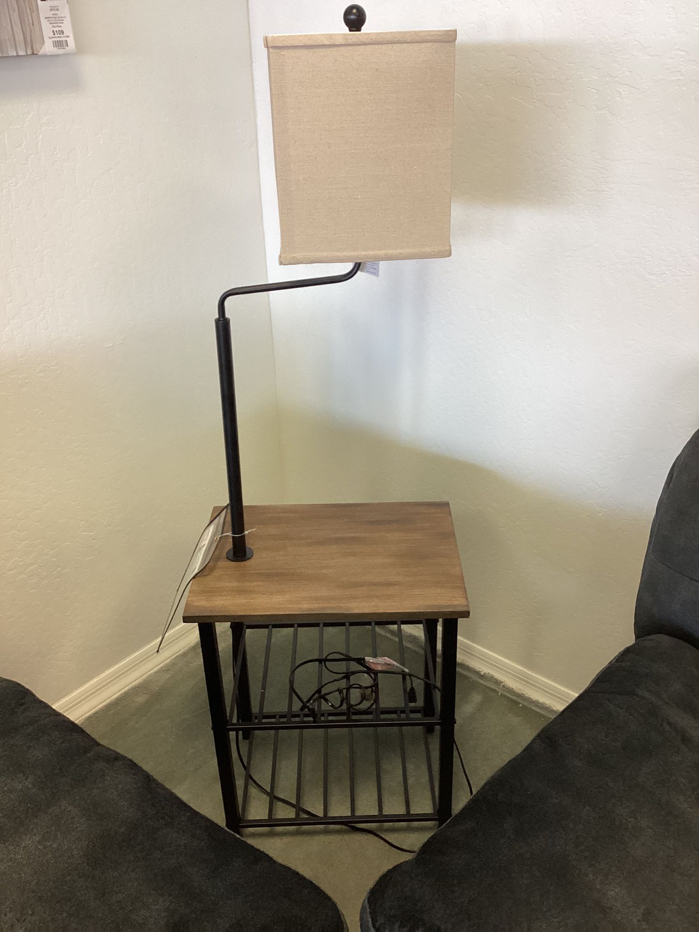 Floor Metal Tray Lamp