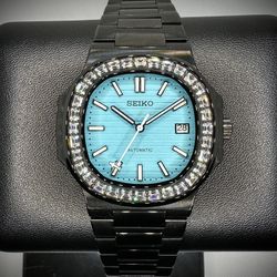 Custom Seiko - Tiffany Blue Nautilus