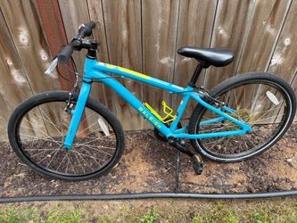 Raleigh Cadent 24" Kids Bike - 7 Speed (Lightweight Hybrid)