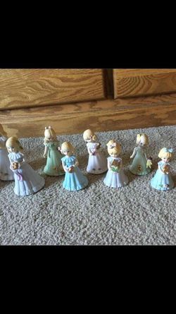 15 Growing Up Girl Porcelain Dolls