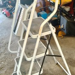 Painters Ladder Or Wallpapering High Reach For Trim Very Nice Very Sturdy 