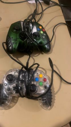 Original Xbox Wired Controllers – Lot of 2