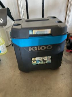Ice chest 62qt