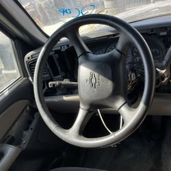 Chevrolet Silverado Steering Wheel 