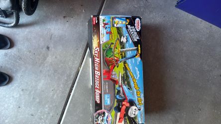 Thomas and friends Sky-High Bridge Jump
