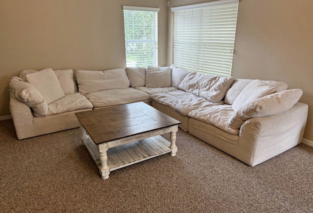 Havertys 5-Piece Cloud Sectional – Like New!