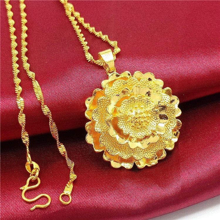 24K yellow Gold plated cute flowers pendant set