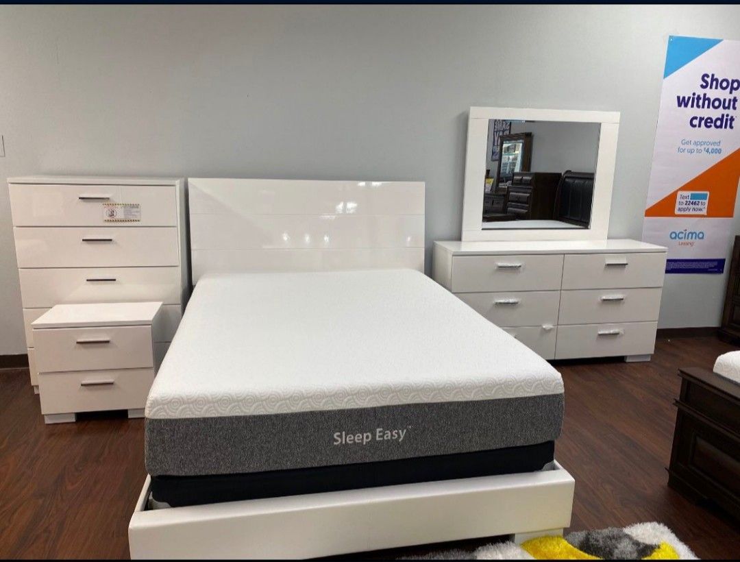 BEDROOM SETS IN QUEEN OR KING!!!JUST $1 GETS IT DELIVERED TONIGHT!!! 101 DAYS TO PAY WITH NO INTEREST!!!