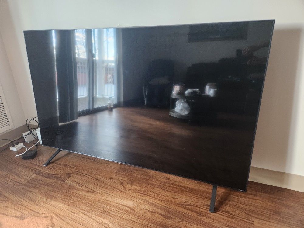LG 75' TV For Sale 