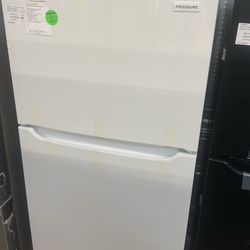 Frigidaire 30in refrigerator