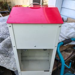 Out Door In Door Dog Feeder Heavy Duty