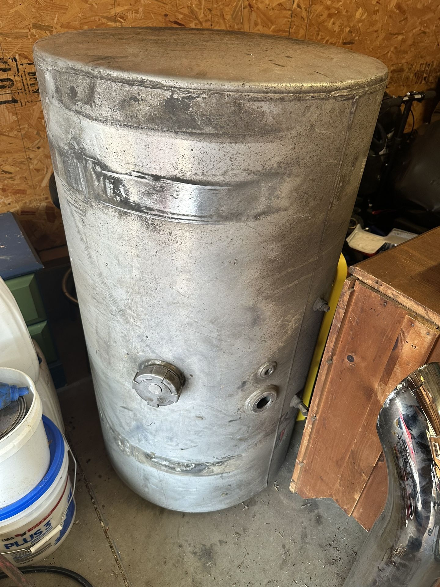 100 Gallon Fuel Tank