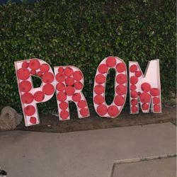 Balloon Frame Letters 