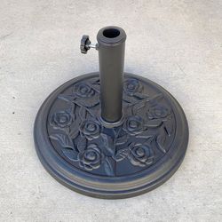 (NEW) $25 Umbrella Base 18 Inches Round 18 lbs Patio Stand Outdoor Garden Market