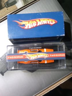 HOT WHEELS (F-A-O-SCHWARZ) Z-28