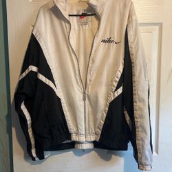 Nike, Size Large 12-14