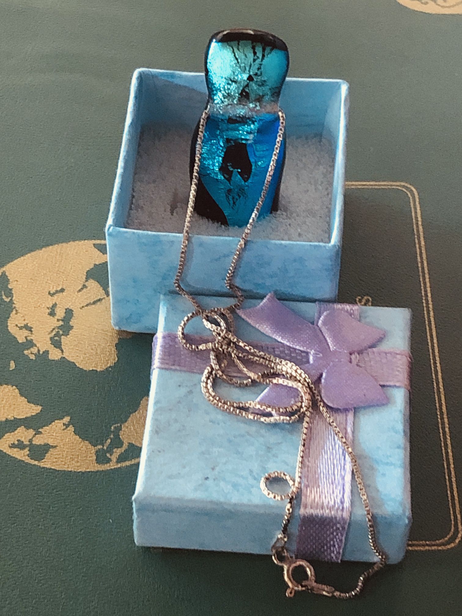 Beautiful Sterling Silver Designer Necklace Made In Italy Comes With A Gift Box