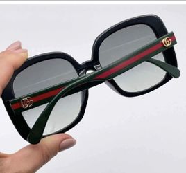 Gucci n Sunglasses