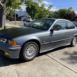 1995 BMW 318iS