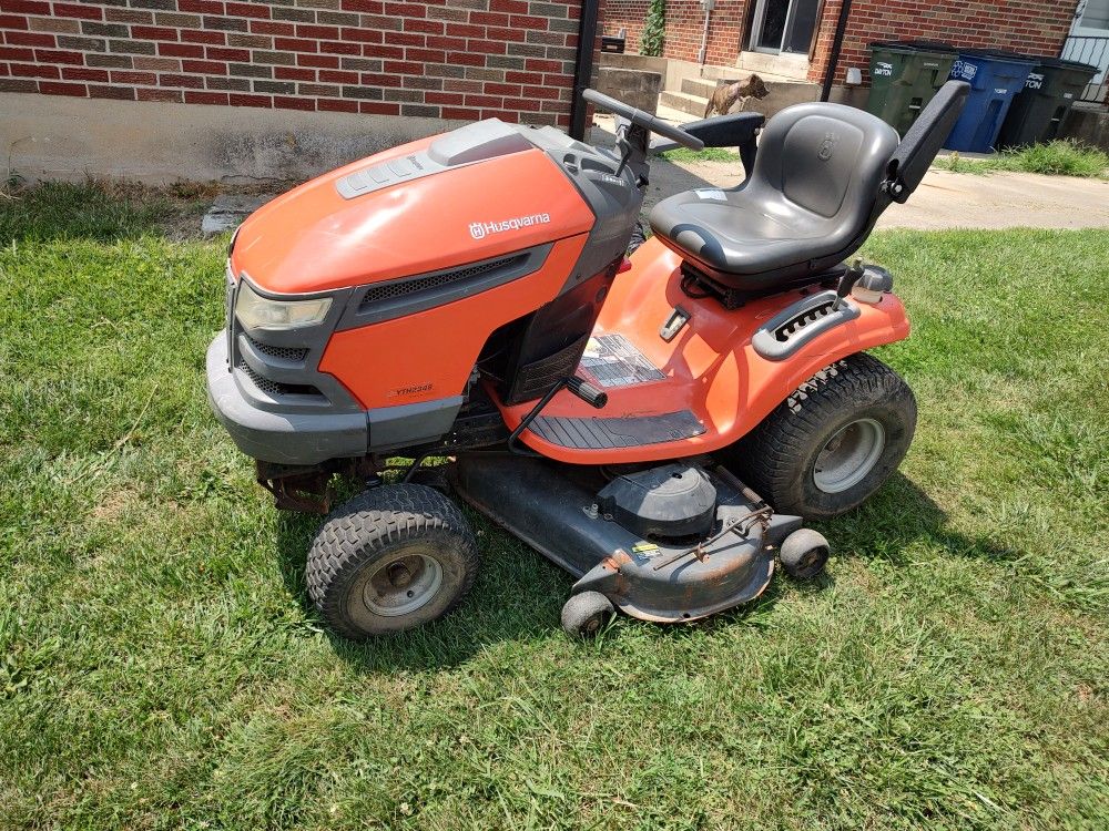 Husqvarna Lawn Tractor