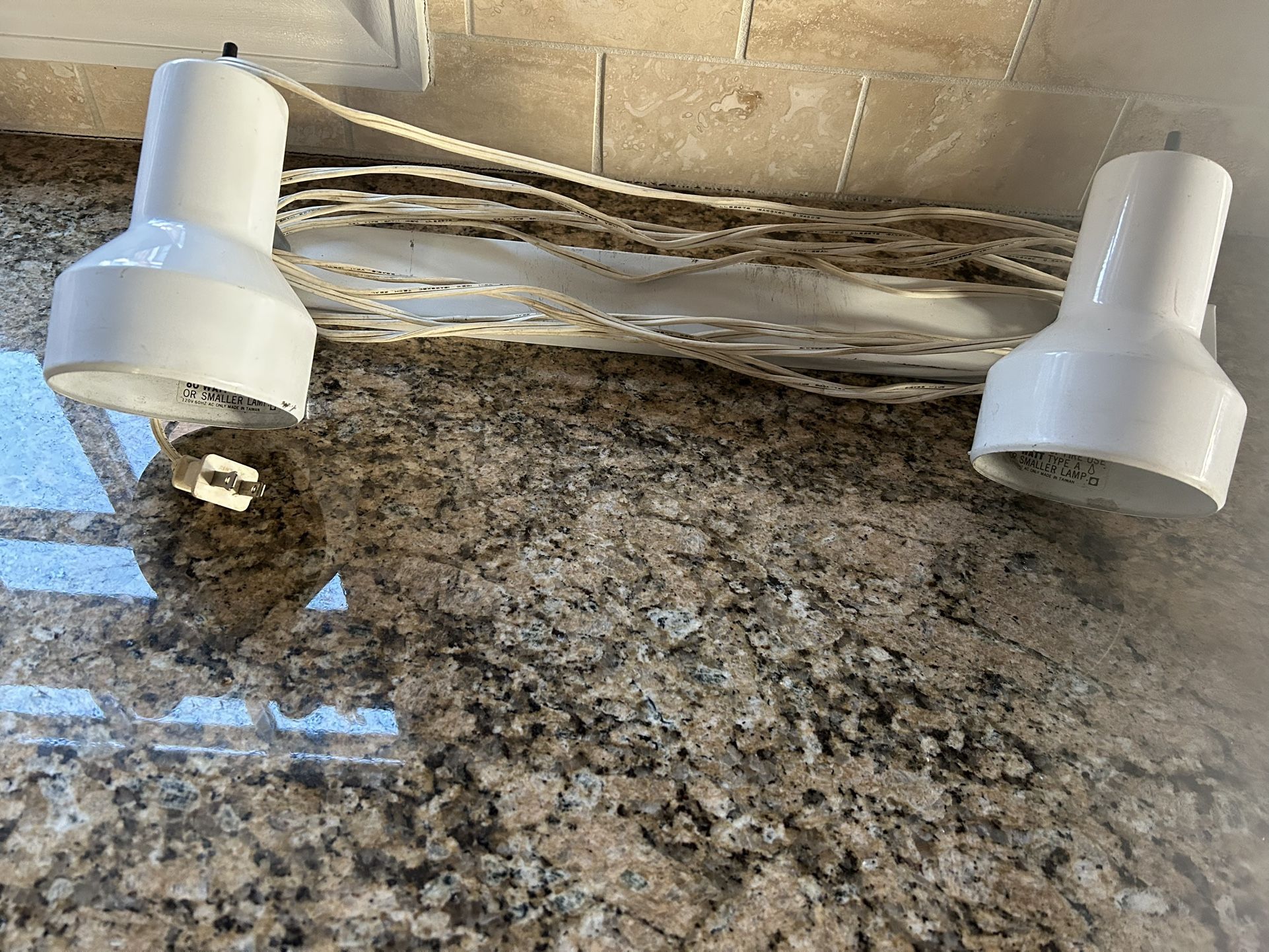 Double Light Fixture for Wall