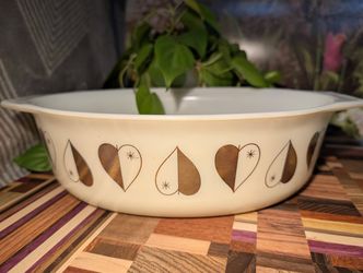 Vintage Pyrex Golden Hearts Deluxe Cinderella 2.5 Qt Casserole Dish 045