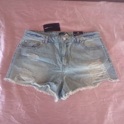 Fashion nova "Not Your Groupie Distressed Shorts" Light Blue Wash Sz. 13 NWT