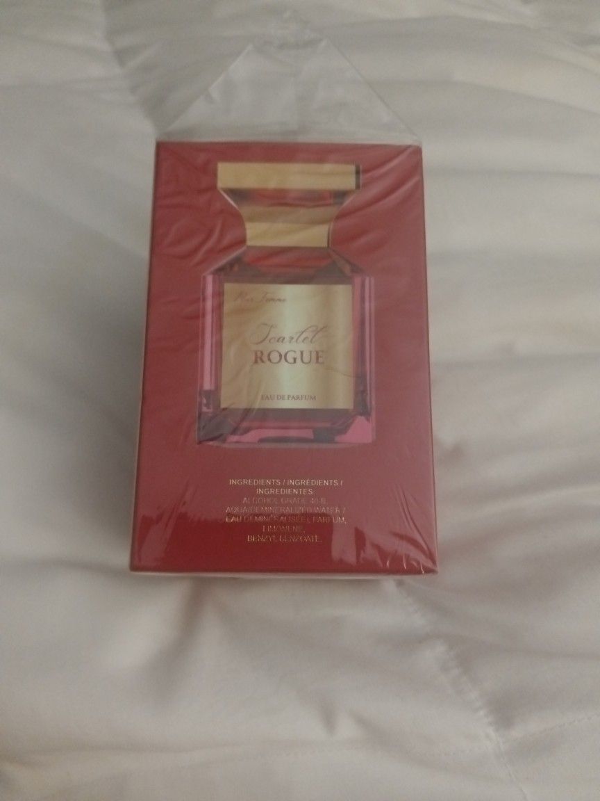 Baccarat Rouge Dupe
