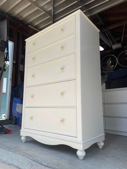 5 Drawer wooden Dresser