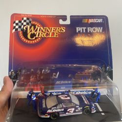 Nascar Winner's Circle "Pit Row Series" 1:64 scale diecast set featuring Dale Earnhardt Jr.'s #3 ACDelco Chevrolet