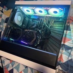 Gaming Pc (Pc Only) Ready To Go Lightly Used. 