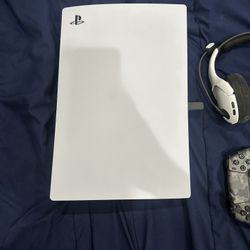 PlayStation 5  With Wireless Headset( Digital Edition