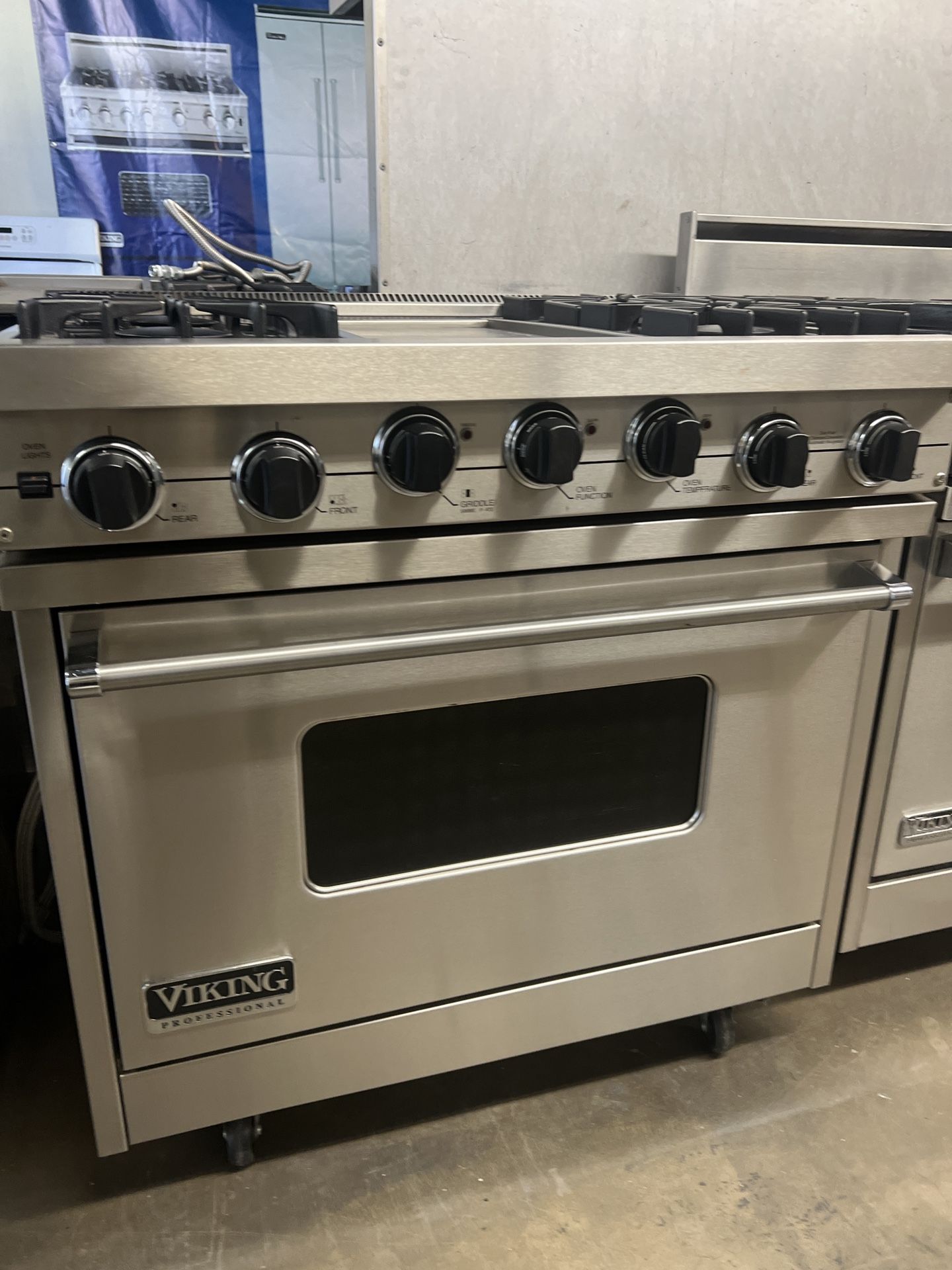 Viking 36”Wide Dual Fuel Range Stove Stainless Steel 