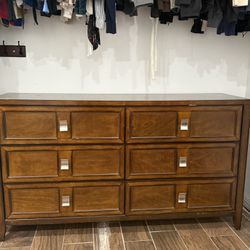 6 Droor Dresser 