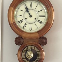 GORGEOUS SOLID WOOD WALL CLOCK WITH OR WITHOUT CHIME WIND-UP CLOCKWORKS — MINT CONDITION!