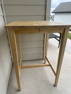 Bar Table