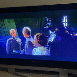 Panasonic 50” plasma tv + remote (works fine)