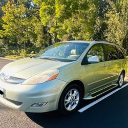 2006 Toyota Sienna