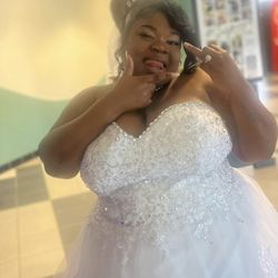 Wedding Dress 