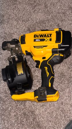 Dewalt 20 volt roofing nailer