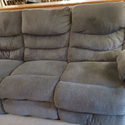 Reclining Loveseat And Couch Good Condition Smoke-free Home