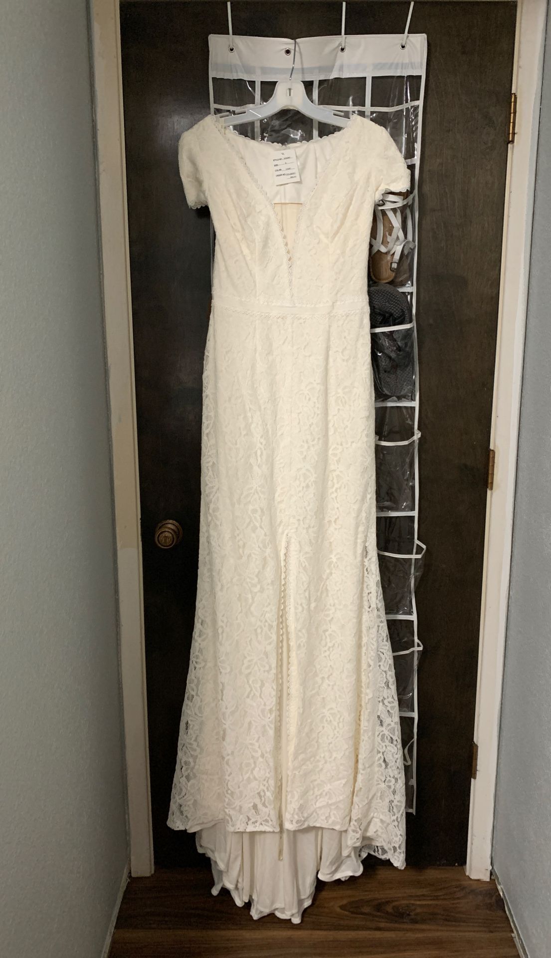 Wedding dress