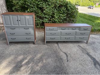 MCM dresser and Hutch