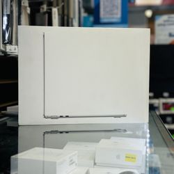 MacBook Air 13 In M3 Chip 256