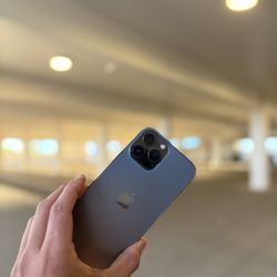 iPhone 13 Pro Max 128GB Unlocked • Excellent Condition