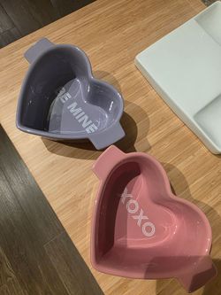 10-Piece Kitchen & Dining Set (Glass Mugs, Serving Trays, Bowls) - $10