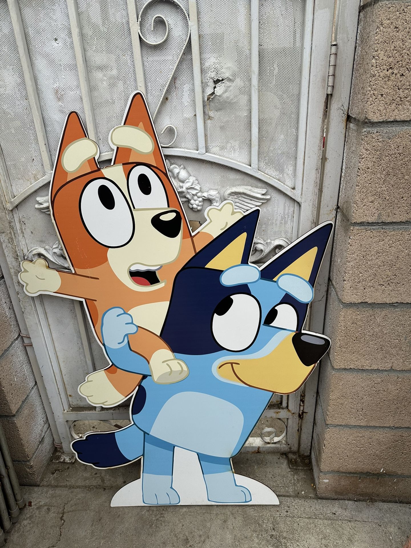  Bluey and Bingo props  