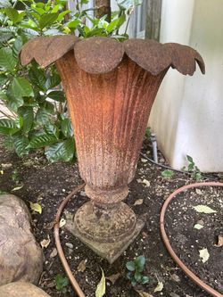 2 exterior pots $150/each
