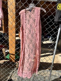 No-sleeve, long laced pink cardigan, M size