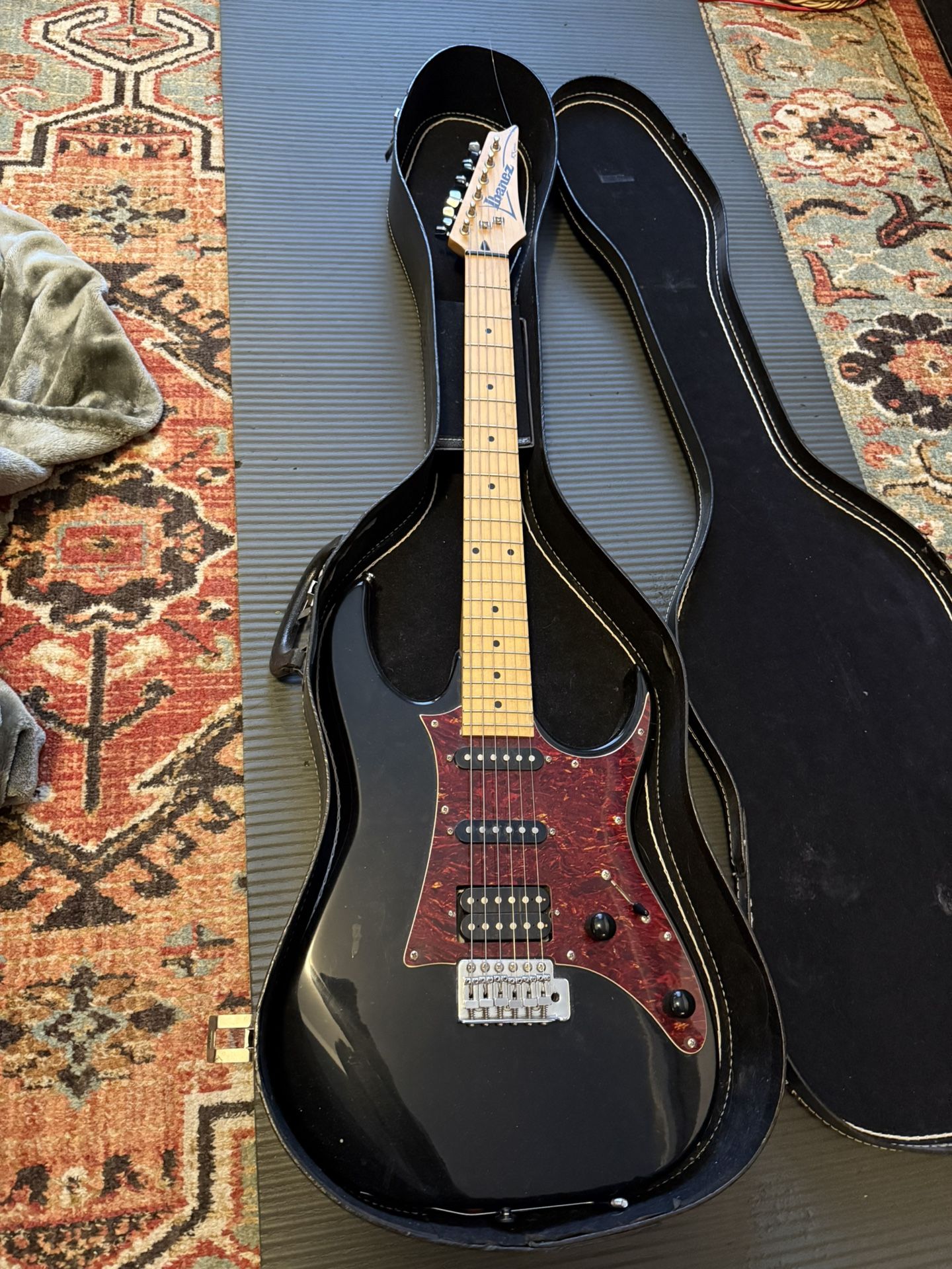 Vintage Ibanez RX 60 Superstrat Style Electric guitar